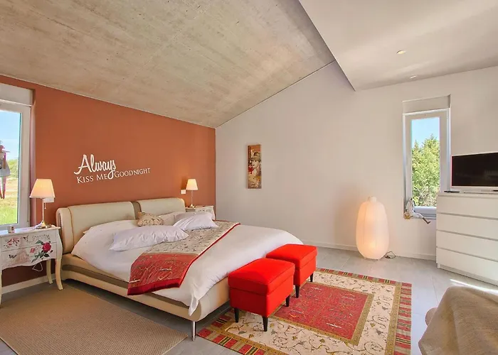 別荘 Windrose プーラ